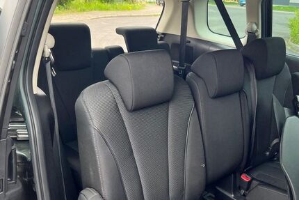 Mazda 5 94.000 km 10.999 &euro; Düsseldorf 40231