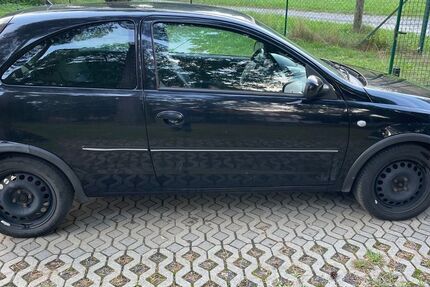 Opel Corsa 108.182 km 1.500 &euro; Bernsdorf 02294