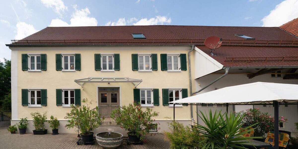 Einfamilienhaus Fünfstetten / Nußbühl Fünfstetten - 8 Zimmer, 301 m&sup2;, 1.200.000&euro; | Angebot:25727229