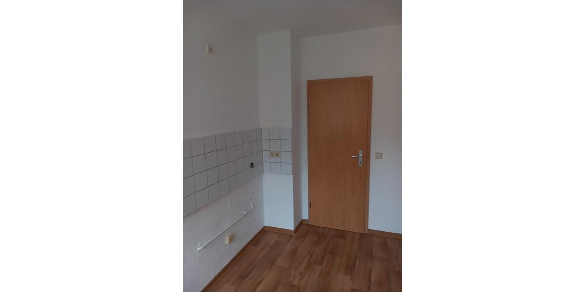 Etagenwohnung Bad Langensalza - 2 Zimmer, 48 m&sup2;, 57.000&euro; | Angebot:26234011