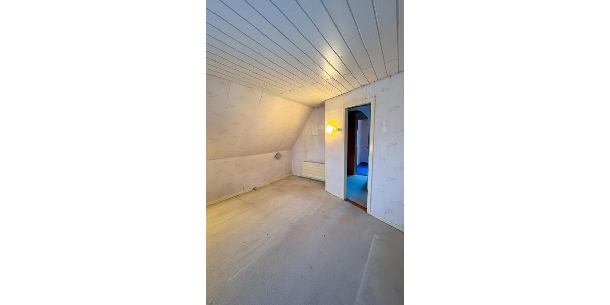 Einfamilienhaus Preetz - 5.5 Zimmer, 100 m&sup2;, 250.000&euro; | Angebot:24837627