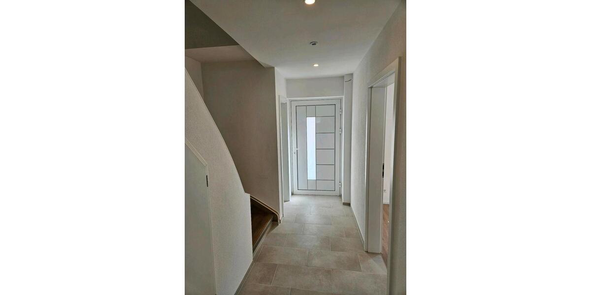 Einfamilienhaus Mengen - 4 Zimmer, 103 m&sup2;, 369.000&euro; | Angebot:26271894