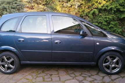 Opel Meriva 135.000 km 3.199 &euro; Dersekow 17498