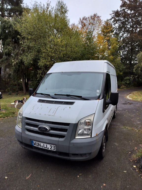 Ford Transit 157.000 km 3.900 € Röslau 95195