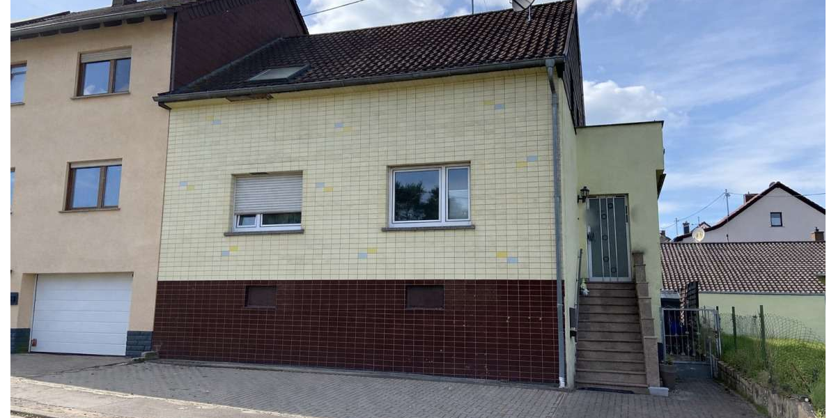 Einfamilienhaus Wadgassen - 7 Zimmer, 140 m&sup2;, 175.000&euro; | Angebot:26300815