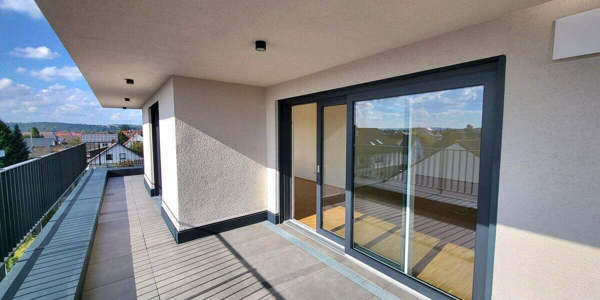 Etagenwohnung Neu-Ulm Burlafingen - 3 Zimmer, 137 m&sup2;, 1.935&euro; | Angebot:25728452