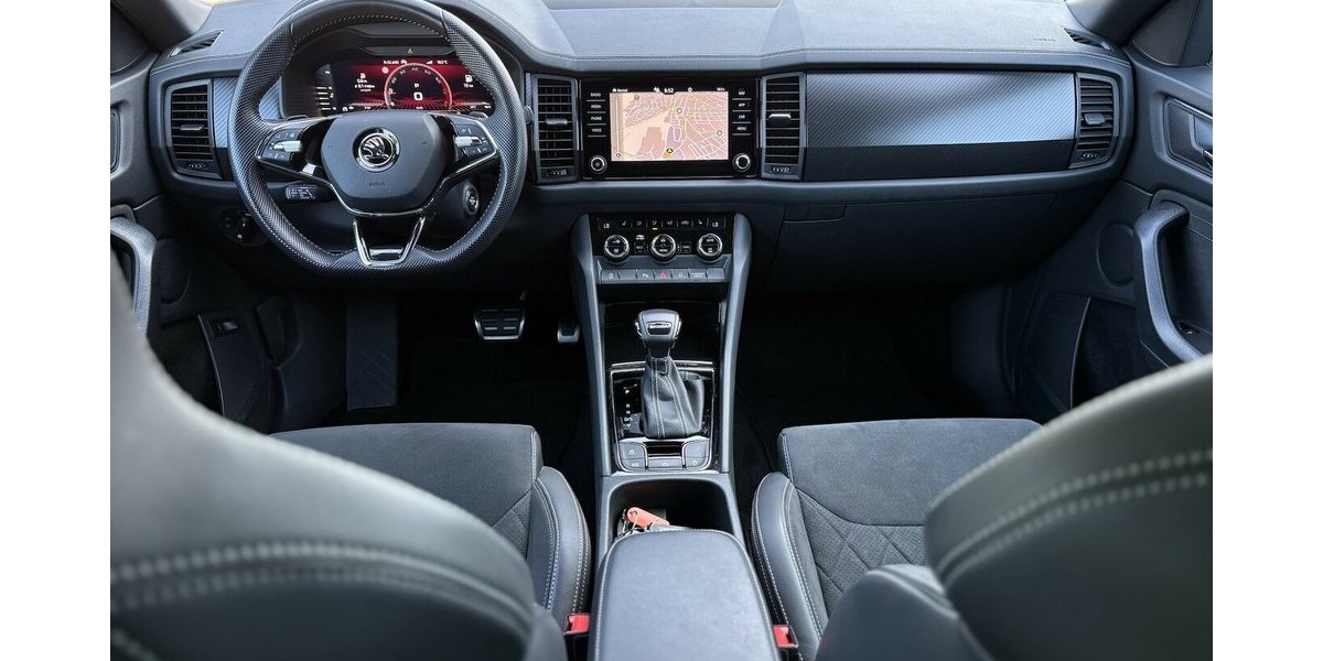 Skoda Kodiaq Sport Line KAMERA/NAVI/KEYLESS/MEMORY/AHK 97.362 km 28.900 &euro; Villingen-Schwenningen 78054