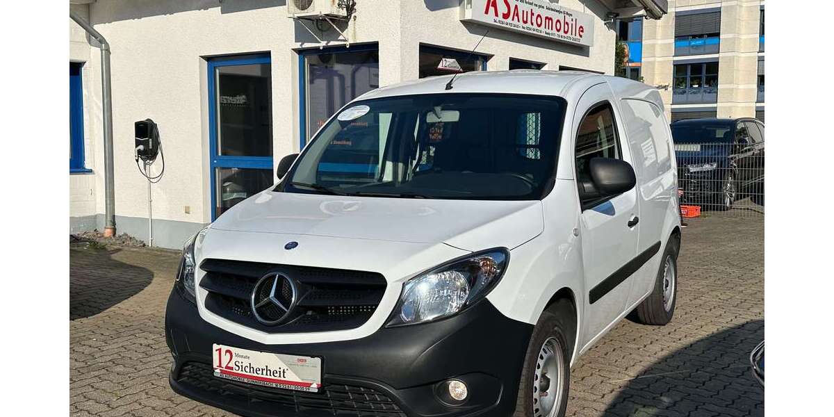 Mercedes-Benz Citan 138.000 km 9.449 &euro; Gummersbach 51645