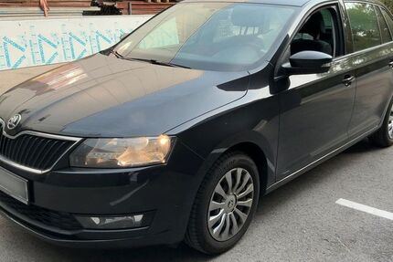 Skoda Rapid 102.261 km 10.350 &euro; Mildenau 09456