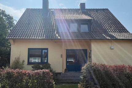 Ein- bzw. Zweifamilienhaus in Scholen zimmer