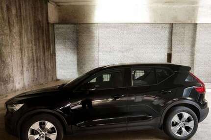 Volvo XC40 70.072 km 22.350 € Niederkassel 53859