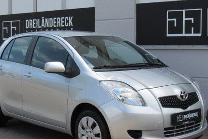 Toyota Yaris 16.500 km 8.990 &euro; Lörrach 79540