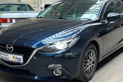 Mazda 3 94.834 km 9.990 &euro; Hamburg 22081