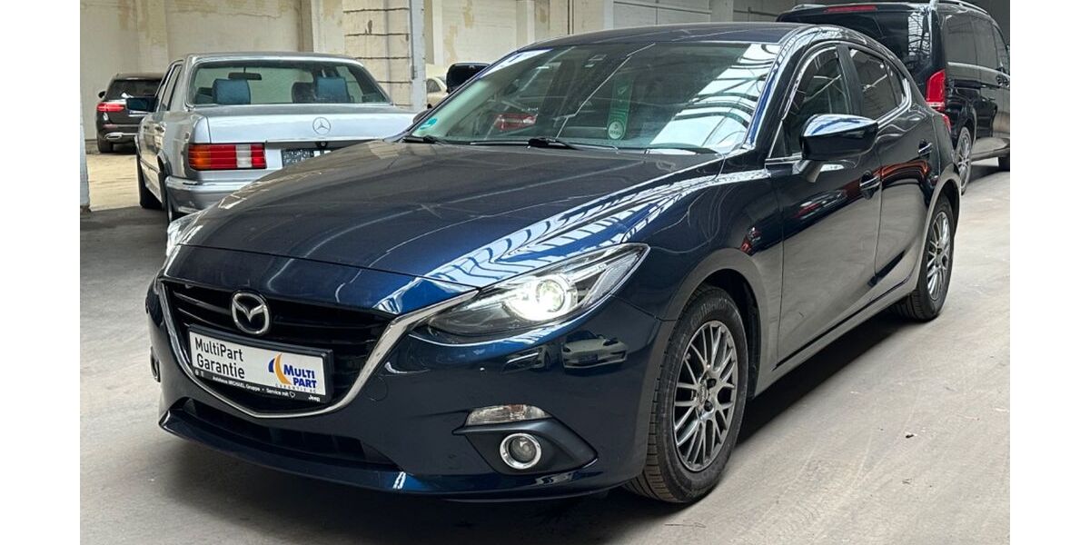 Mazda 3 94.834 km 9.990 &euro; Hamburg 22081