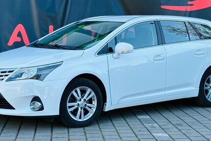 Toyota Avensis 159.000 km 8.490 &euro; Mühlheim am main 63165