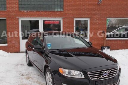 Volvo V70 209.318 km 11.990 &euro; Gumtow 16866