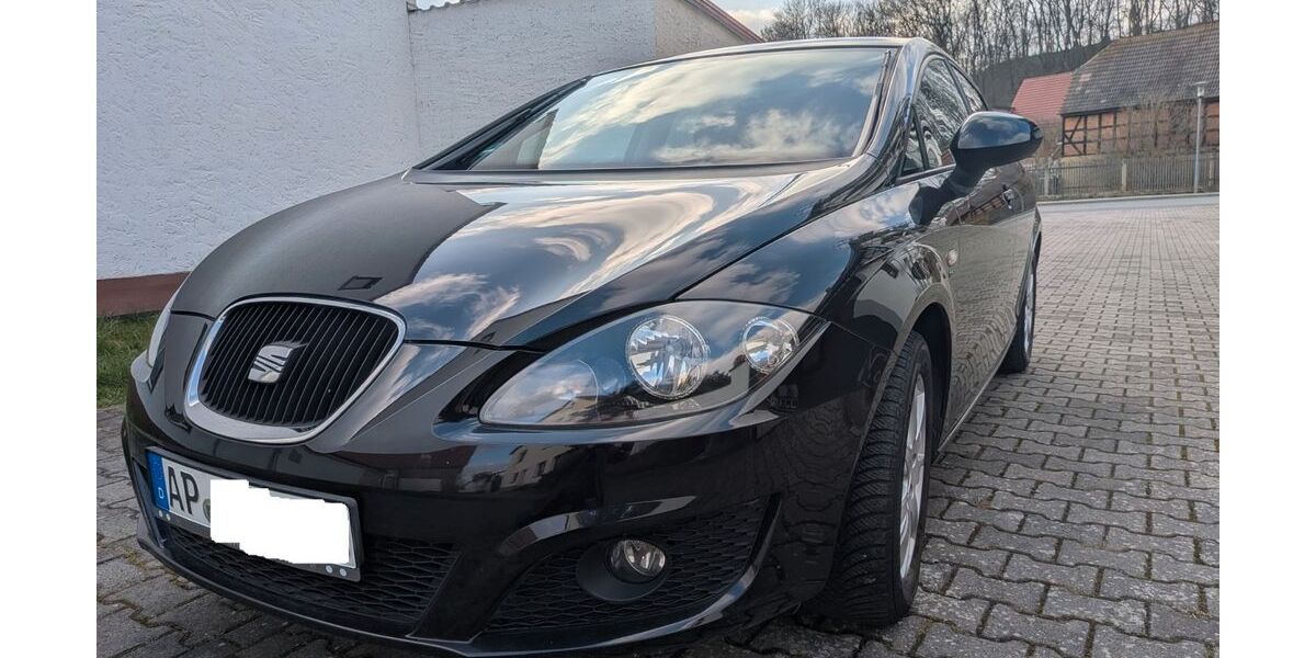 Seat Leon 81.500 km 4.999 &euro; Bad Sulza 99518