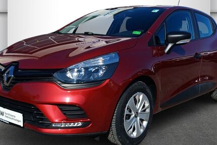 Renault Clio 15.500 km 10.985 &euro; Halle 06132