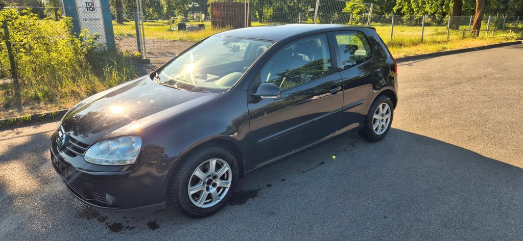VW Golf 192.000 km 1.399 &euro; Löwenberger Land OT Teschendorf 16775