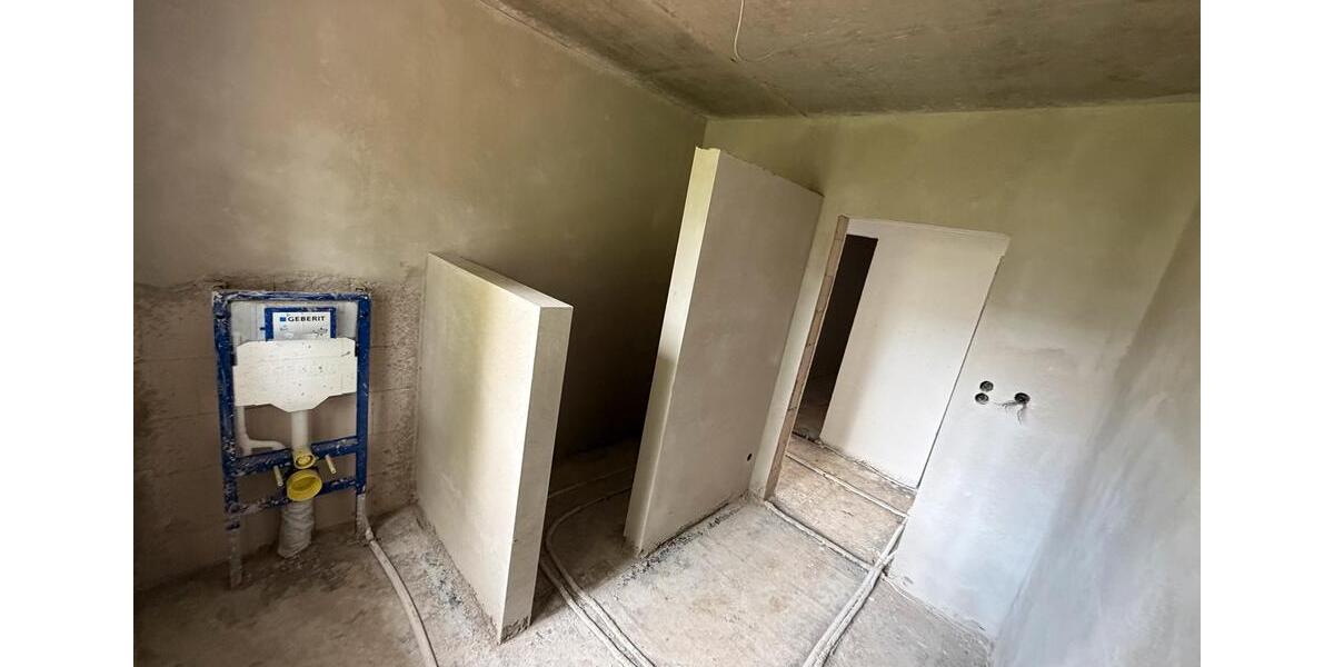 Erdgeschoßwohnung Nordhastedt - 4 Zimmer, 170 m&sup2;, 1.500&euro; | Angebot:24937947