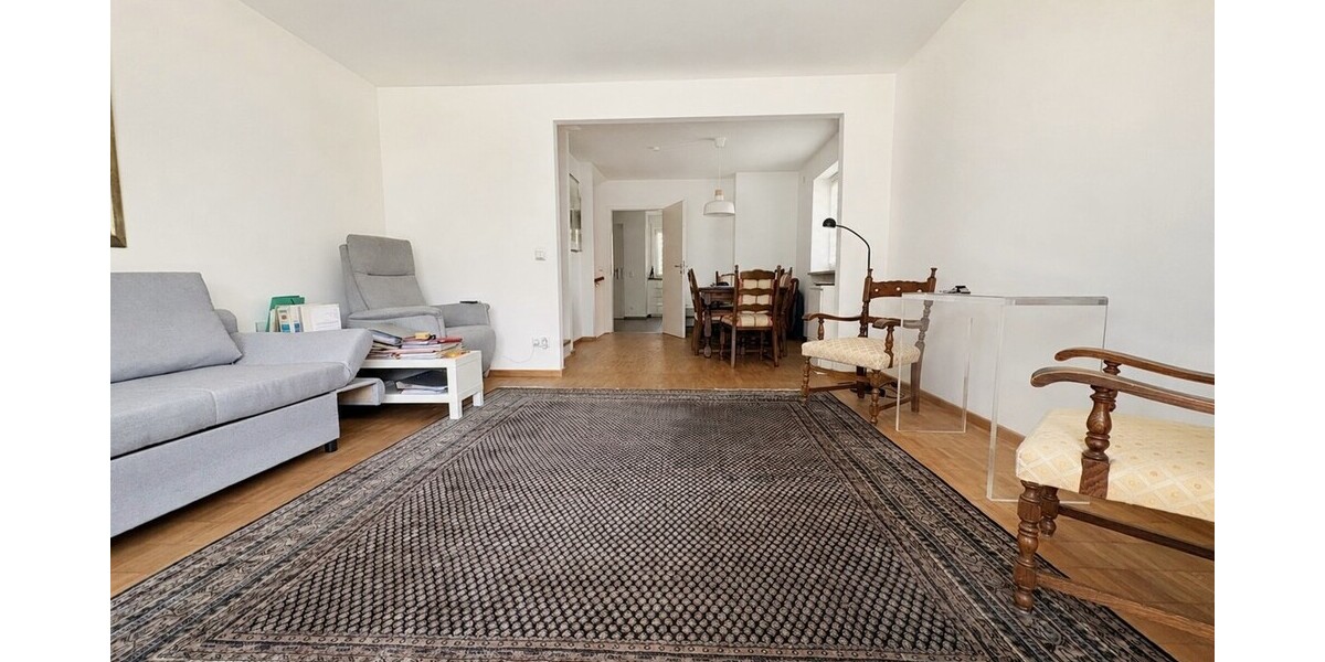 Gepflegtes Reihenendhaus mit 2 TG-Stellplätzen in Unterföhring, sofort frei - Reihenendhaus Unterföhring | Angebot:27395816