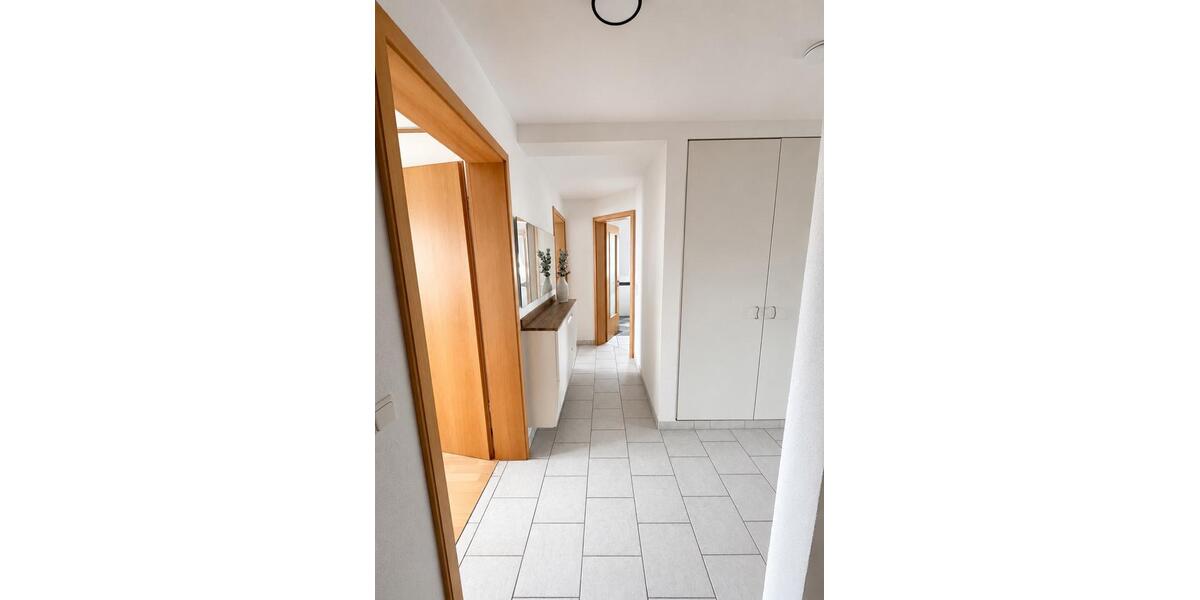 Etagenwohnung Kirkel - 4 Zimmer, 93 m&sup2;, 279.000&euro; | Angebot:27213441