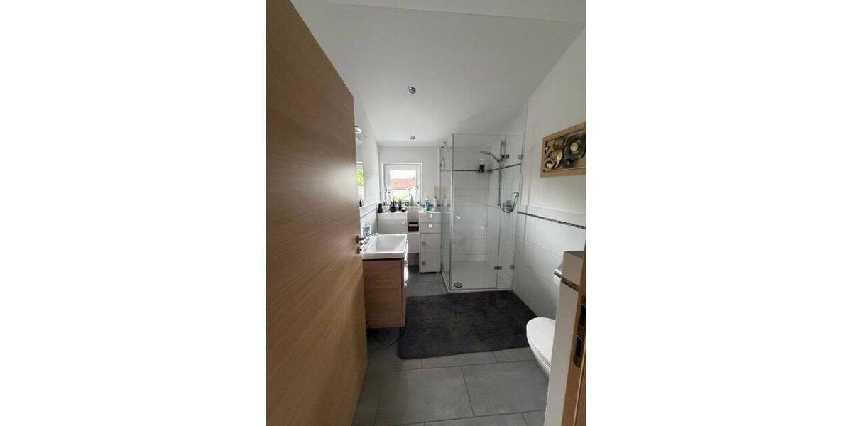 Einfamilienhaus Bad Aibling - 6 Zimmer, 210 m&sup2;, 3.250&euro; | Angebot:26851589