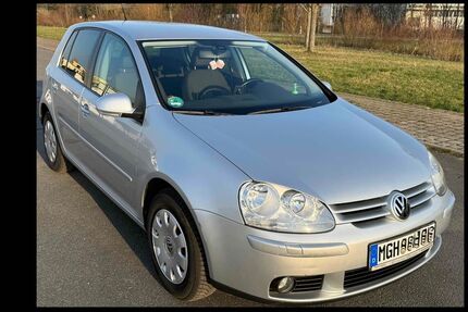 VW Golf 99.942 km 5.900 &euro; Külsheim 97900