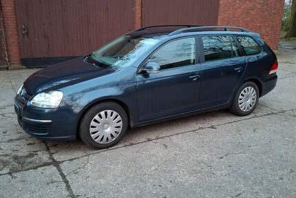 VW Golf 411.000 km 550 &euro; Hopsten-Schale 48496