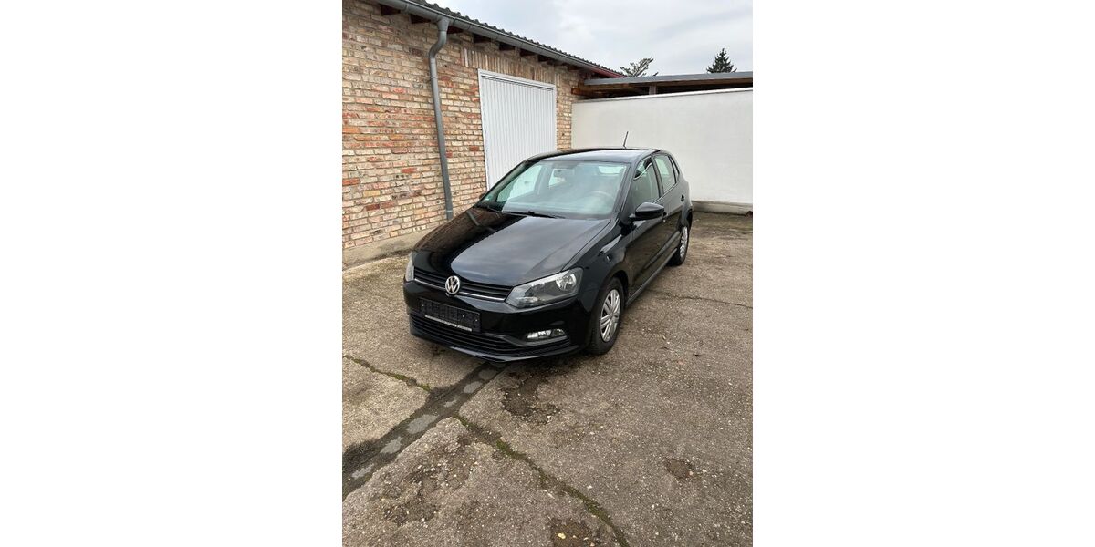 VW Polo 122.057 km 6.950 € Halle 06114