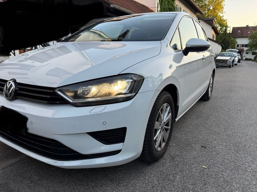 VW Golf Sportsvan 235.000 km 5.499 € Herrsching 82211