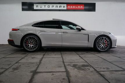 Porsche Panamera 12.900 km 143.880 € Asslar 35614