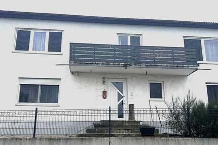 Haus Osterhofen - 7 Zimmer, 227 m&sup2;, 339.000&euro; | Angebot:24444540