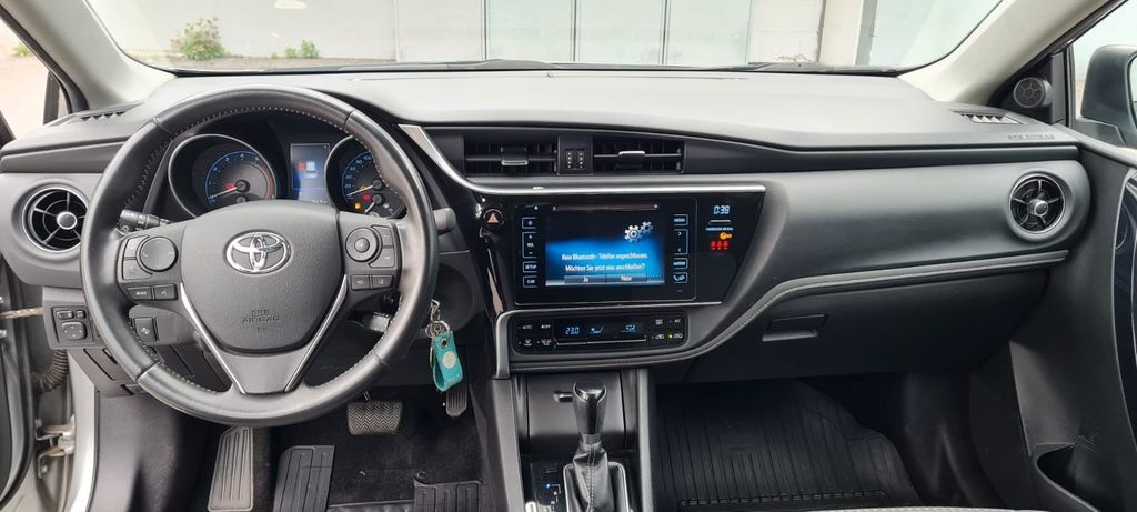 Toyota Auris 65.000 km 13.500 € Bergheim 50126