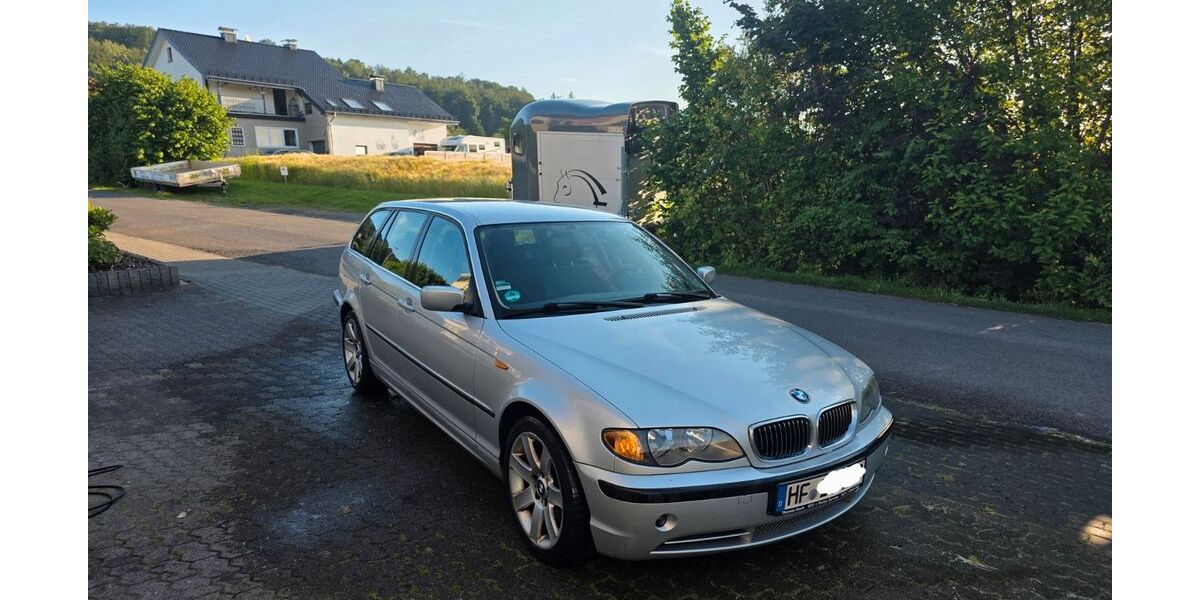 BMW 330 278.757 km 5.995 &euro; Vlotho 32602