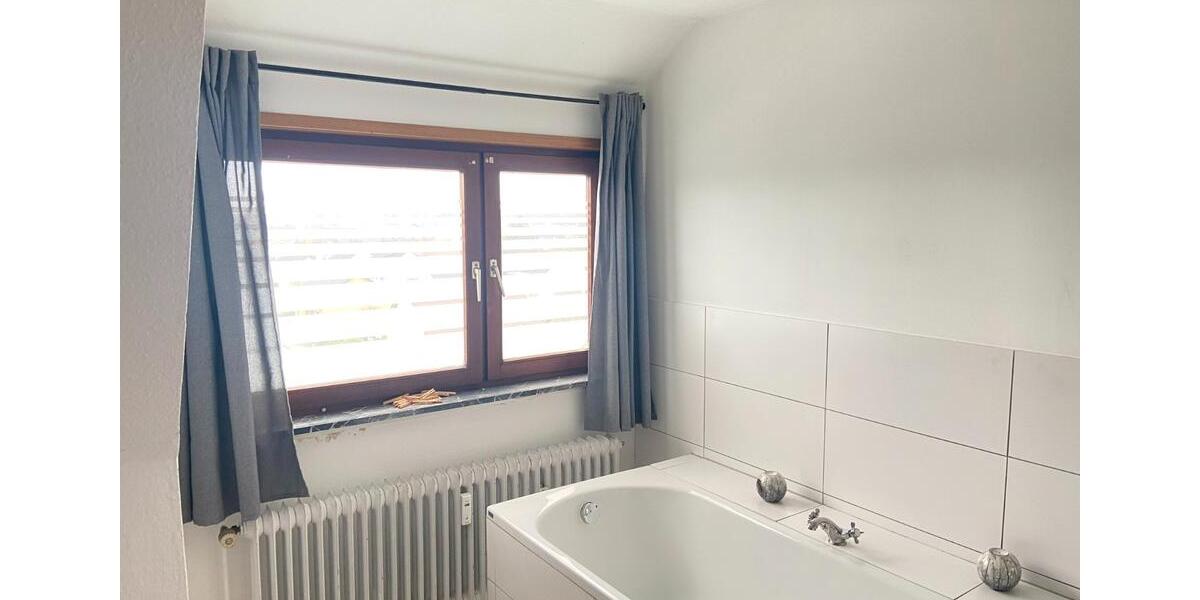 Dachgeschoßwohnung Gifhorn - 2 Zimmer, 80 m&sup2;, 500&euro; | Angebot:26411294