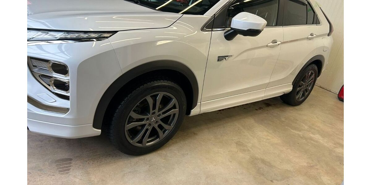 Mitsubishi Eclipse Cross 46.400 km 24.300 &euro; Kürnach b. Würzburg 97273