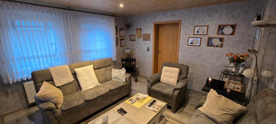 Etagenwohnung Lengede - 5 Zimmer, 115 m&sup2;, 145.000&euro; | Angebot:24272173