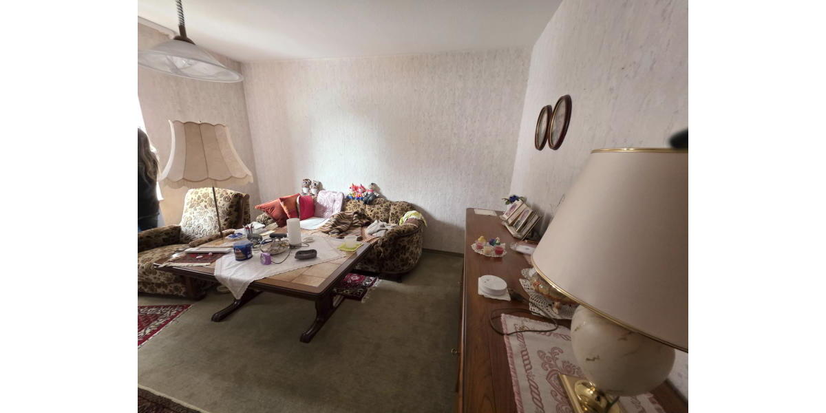 ObjNr:19753 - Liebenswürdige Doppelhaushälfte mit Garten im Dornröschenschlaf - Doppelhaushälfte Kaiserslautern Engelshof | Angebot:23024943