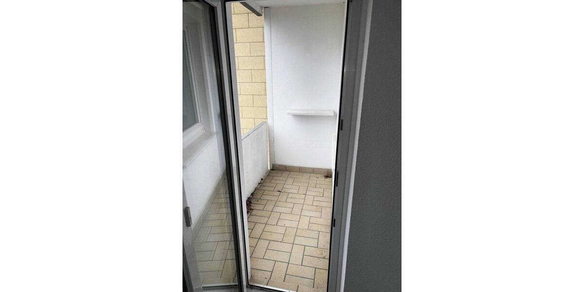 Etagenwohnung Detmold Innenstadt - 3 Zimmer, 81 m&sup2;, 900&euro; | Angebot:26820154