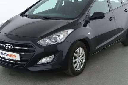 Hyundai i30 90.174 km 8.920 &euro; Nürnberg 90441