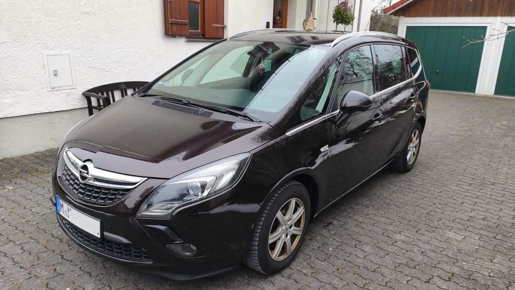 Opel Zafira Tourer 215.000 km 3.700 &euro; München 81929