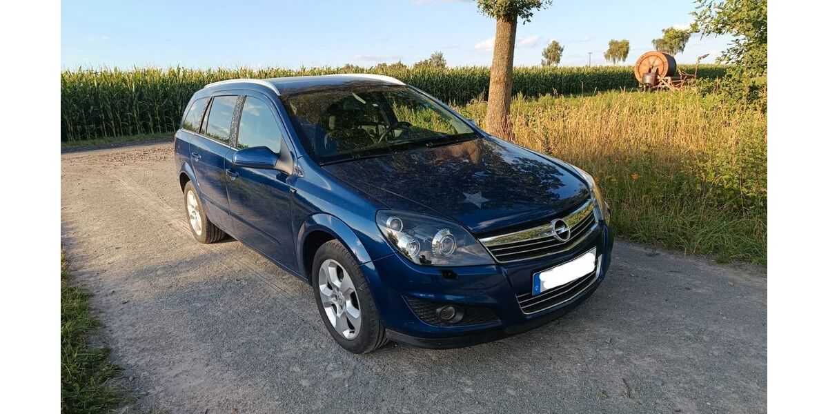 Opel Astra 226.000 km 1.500 &euro; tülau 38474