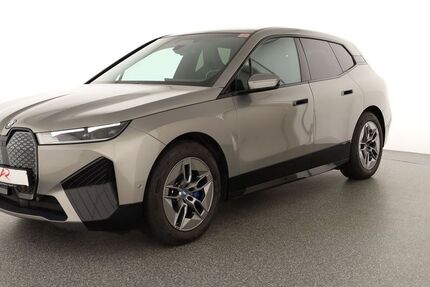 BMW iX 20.910 km 43.880 &euro; Berlin 12103