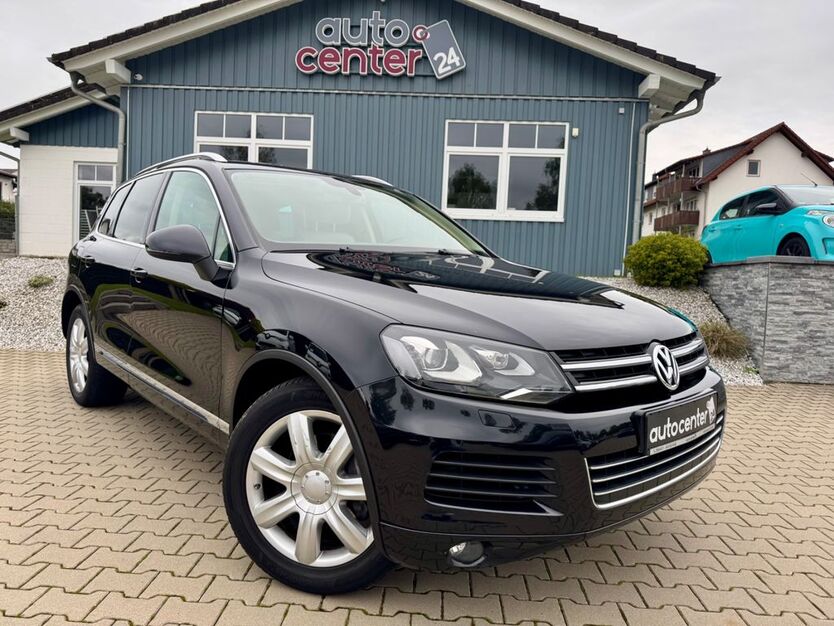 VW Touareg 218.245 km 11.980 € Wartenberg-Angersbach 36367