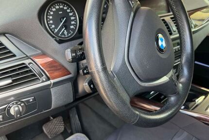 BMW X5 235.000 km 12.000 &euro; Uffenheim 97215