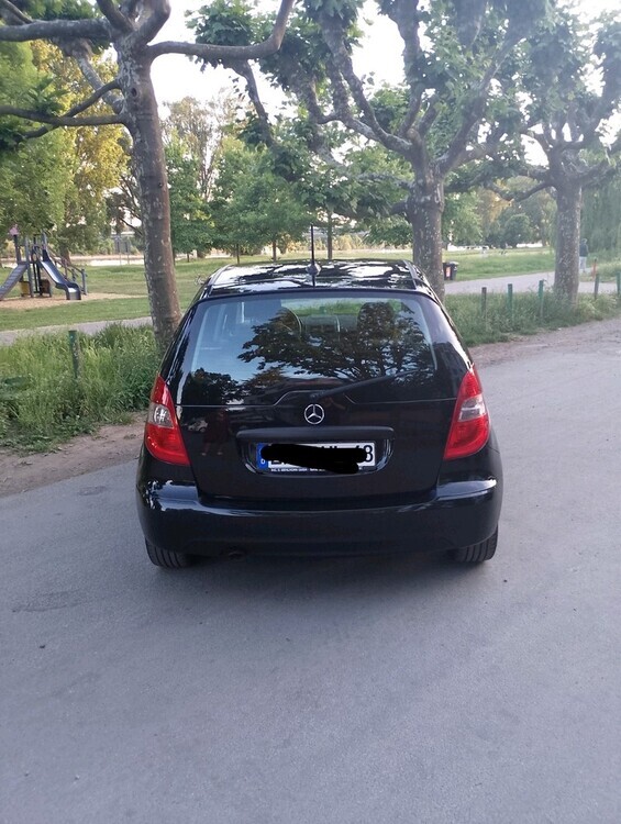 Mercedes-Benz A-Klasse 14.400 km 4.100 € Wiesbaden 65183