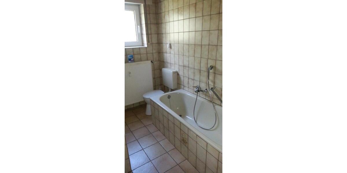 Erdgeschoßwohnung Kalkar - 3 Zimmer, 100 m&sup2;, 220.000&euro; | Angebot:25234361