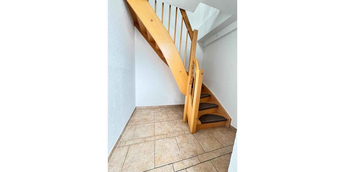 Etagenwohnung Arneburg - 3 Zimmer, 75 m&sup2;, 530&euro; | Angebot:26038895