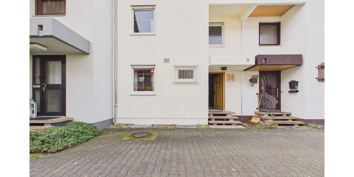 Reihenmittelhaus Ludwigshafen am Rhein Oppau - 6 Zimmer, 190 m&sup2;, 449.000&euro; | Angebot:25655409